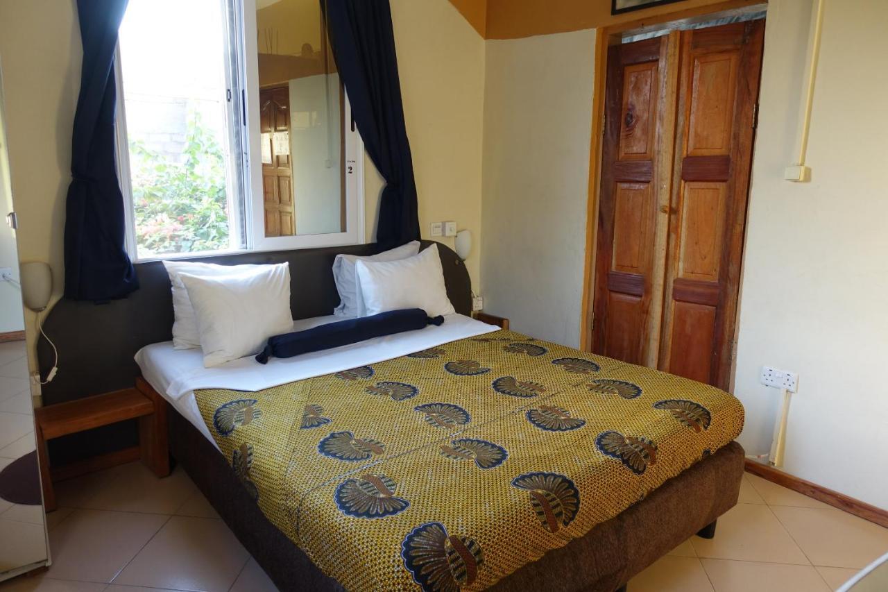Cheers Guesthouse Botianaw Dış mekan fotoğraf